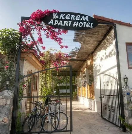 科瑞姆公寓酒店 4* 戈西克